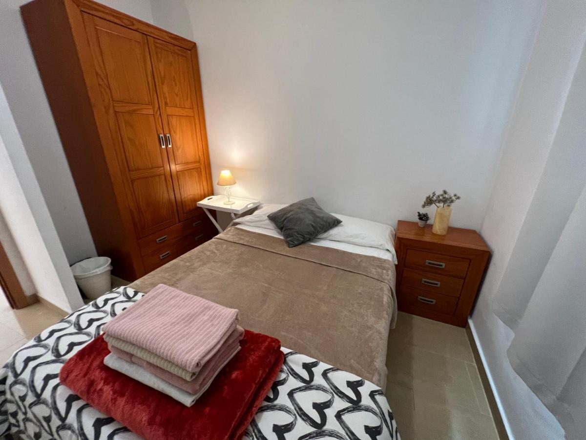 Alcamar Habitacion Privada Con Bano Compartido Cerca Al Mar! Appartement Alcalá la Real Buitenkant foto