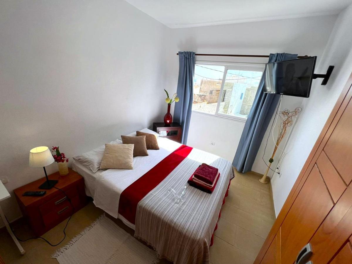 Alcamar Habitacion Privada Con Bano Compartido Cerca Al Mar! Appartement Alcalá la Real Buitenkant foto