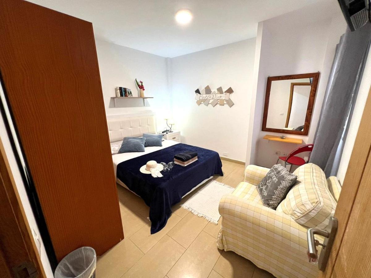 Alcamar Habitacion Privada Con Bano Compartido Cerca Al Mar! Appartement Alcalá la Real Buitenkant foto