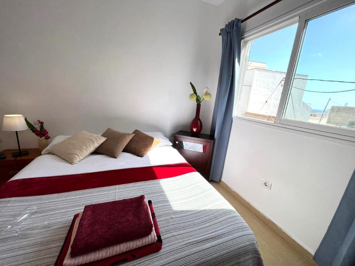 Alcamar Habitacion Privada Con Bano Compartido Cerca Al Mar! Appartement Alcalá la Real Buitenkant foto