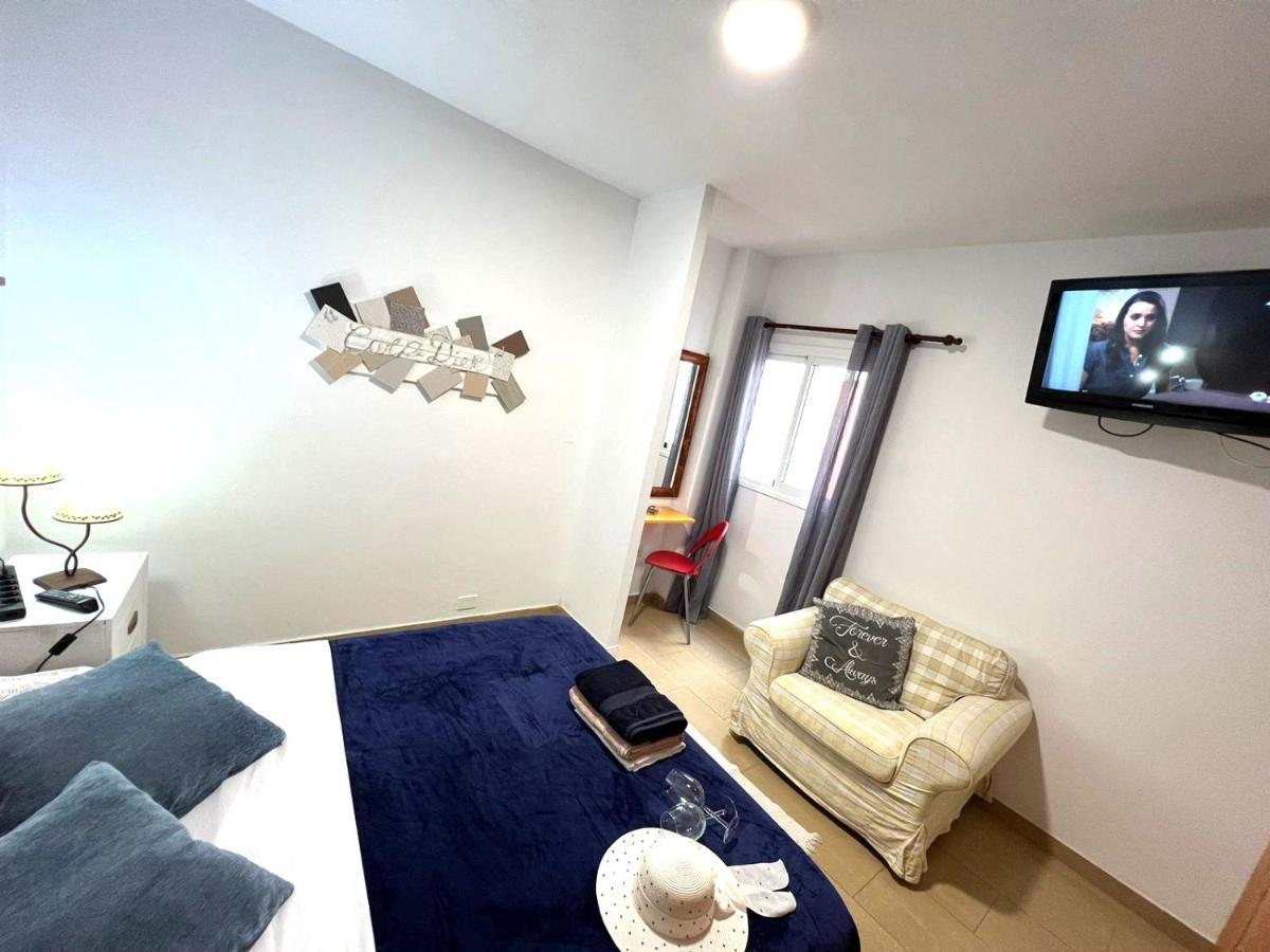 Alcamar Habitacion Privada Con Bano Compartido Cerca Al Mar! Appartement Alcalá la Real Buitenkant foto